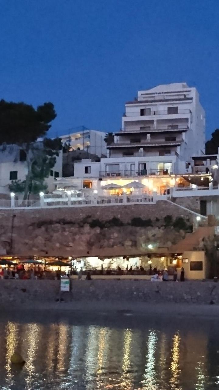 Es Grop Apartments Portinatx Luaran gambar