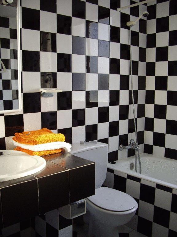 Es Grop Apartments Portinatx Luaran gambar